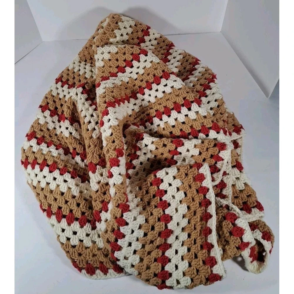 VTG Handmade Crochet‎ Throw Blanket Granny Stitch Tan Cream Red Striped Afghan